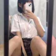 ヒメ日記 2025/08/17 17:24 投稿 ☆なつき☆ 学校帰りの妹に手コキしてもらった件 谷九