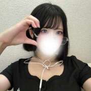 ヒメ日記 2025/08/28 12:22 投稿 ☆なつき☆ 学校帰りの妹に手コキしてもらった件 谷九