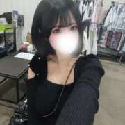 ヒメ日記 2025/10/21 10:38 投稿 ☆なつき☆ 学校帰りの妹に手コキしてもらった件 谷九