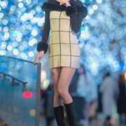 るか イルミネーション⛄️❄️✨ 夕月