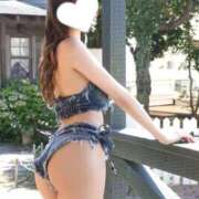 るか おやすみちゅう🐌💛 夕月