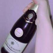 道明寺りの 今日はシャンパンをいただきました🍾🩷 全裸にされた女たちor欲しがり痴漢電車