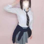 れいな 17時からいるよ〜👶🏻♥️ E+アイドルスクール池袋店