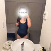 ヒメ日記 2025/09/16 12:58 投稿 ハナミズキ 飾窓