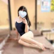 キョウコ ビキニ？スク水？それとも... 1ROUND