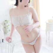 ヒメ日記 2025/10/23 17:13 投稿 なるみ 手コキガールズコレクション