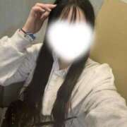 りいな います…‎🤍 アイドルチェッキーナ本店