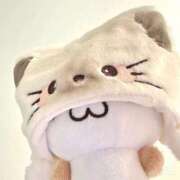 愛宮あおな 最近なんだ！ ハプニング痴漢電車or全裸入室