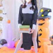 ヒメ日記 2025/10/30 19:21 投稿 しろな Versailles