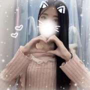 滝沢 るな るな出勤中🐰🤍 制服×コスプレ アオハルスイッチ