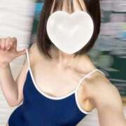 ヒメ日記 2025/11/12 12:23 投稿 【みひろ】密着好き甘えん坊♪ コーチと私と、ビート板･･･