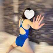 ヒメ日記 2026/01/03 23:01 投稿 【みひろ】密着好き甘えん坊♪ コーチと私と、ビート板･･･