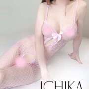 ヒメ日記 2025/10/06 11:01 投稿 沢城いちか マダムと紳士