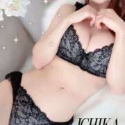 ヒメ日記 2025/11/25 10:41 投稿 沢城いちか マダムと紳士