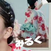 ヒメ日記 2025/07/14 10:20 投稿 みるく 電車ごっこ