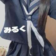 ヒメ日記 2025/07/14 11:10 投稿 みるく 電車ごっこ