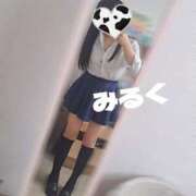 ヒメ日記 2025/07/18 09:20 投稿 みるく 電車ごっこ