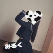 ヒメ日記 2025/07/18 21:10 投稿 みるく 電車ごっこ