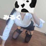 ヒメ日記 2025/07/19 08:40 投稿 みるく 電車ごっこ