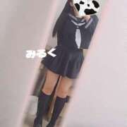 ヒメ日記 2025/08/15 09:09 投稿 みるく 電車ごっこ