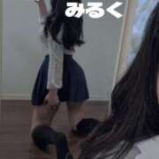 ヒメ日記 2025/08/15 11:00 投稿 みるく 電車ごっこ