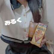 ヒメ日記 2025/08/17 23:20 投稿 みるく 電車ごっこ