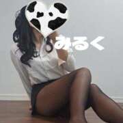 ヒメ日記 2025/09/03 12:30 投稿 みるく 電車ごっこ