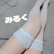 ヒメ日記 2025/09/10 22:20 投稿 みるく 電車ごっこ