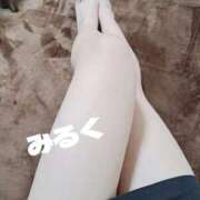 ヒメ日記 2025/10/01 16:30 投稿 みるく 電車ごっこ