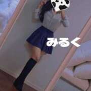 ヒメ日記 2025/10/09 21:20 投稿 みるく 電車ごっこ