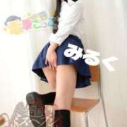 ヒメ日記 2025/10/19 18:10 投稿 みるく 電車ごっこ