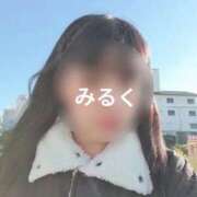 ヒメ日記 2025/12/06 09:33 投稿 みるく 電車ごっこ