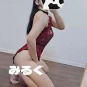 ヒメ日記 2025/12/13 12:21 投稿 みるく 電車ごっこ