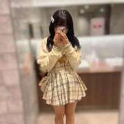 りず 明日も‥💖 山梨　風俗　デリヘル　 『ラブ＆ピース学園』