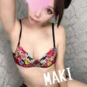 まき 完売御礼🐥 淫乱痴女エステ新宿店