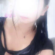 日下部めい お部屋で待ってます·͜·ᰔᩚ Darlin Premium(ダーリンプレミアム)