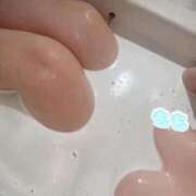 ヒメ日記 2025/12/10 06:11 投稿 もも エンジェルマスカット