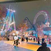 ももな 遊びの季節とお散歩と出勤中〜♡♡♡☆彡☆彡 熟女の風俗最終章 池袋店