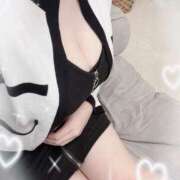 ヒメ日記 2025/05/23 13:18 投稿 もな 全裸の女神orいたずら痴漢電車