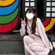 ヒメ日記 2026/10/08 09:15 投稿 くるみ コスプレ痴漢電車