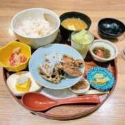 ヒメ日記 2025/11/14 07:58 投稿 しん 新妻物語