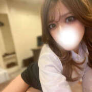 れおな 今日もいてます🤍 sexis小山佐野店