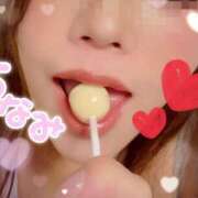 ちなみ はっぴーほわいとでぃ🍭 さくらん