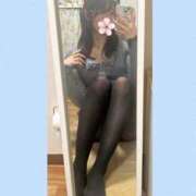 ぽんず 明日31日出勤です☺️次回はしばらく間あきます…🥺♡」 サティアンまーと