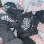 ヒメ日記 2025/11/17 15:10 投稿 ゆきの 電車ごっこ