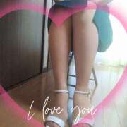 ヒメ日記 2025/12/16 05:15 投稿 白百合（しらゆり） ユカノモリ