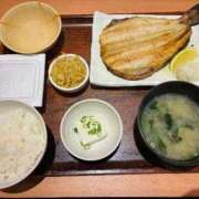 ヒメ日記 2026/07/01 15:44 投稿 夢菜（ゆな） PLUS難波店