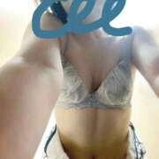 ヒメ日記 2025/12/01 08:07 投稿 安室みやび 全裸革命orおもいっきり痴漢電車