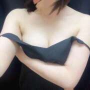 ヒメ日記 2026/04/26 08:47 投稿 安室みやび 全裸革命orおもいっきり痴漢電車