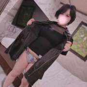 ヒメ日記 2025/11/06 08:12 投稿 りおん 白いぽっちゃりさん